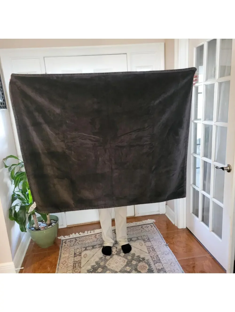 Pottery Barn Faux Fur Brown Ombre Burgundy Throw Blanket 50x60